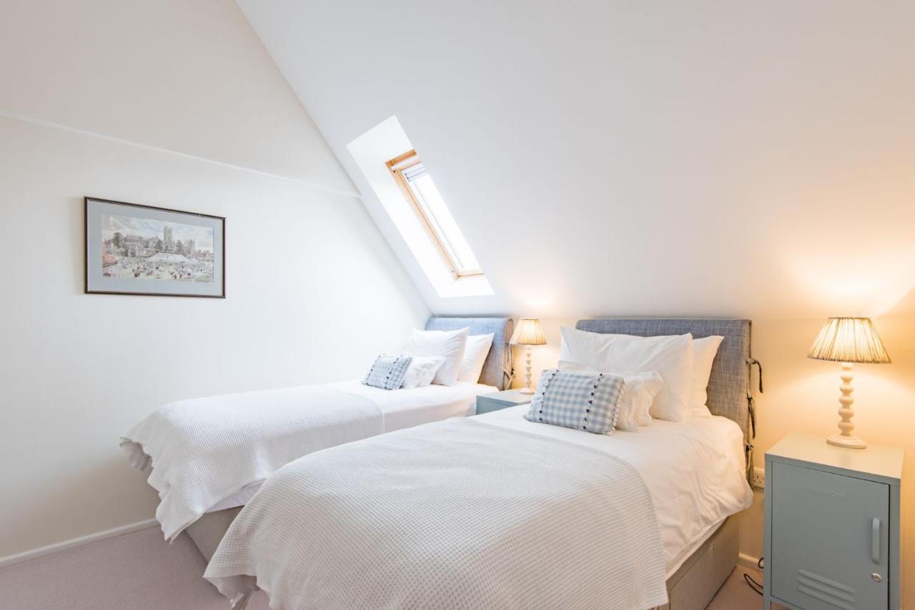 The Loft At Emperor Court By Bloom Stays Canterbury Exterior photo