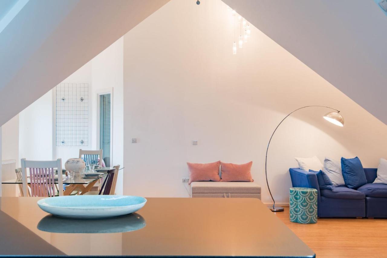 The Loft At Emperor Court By Bloom Stays Canterbury Exterior photo